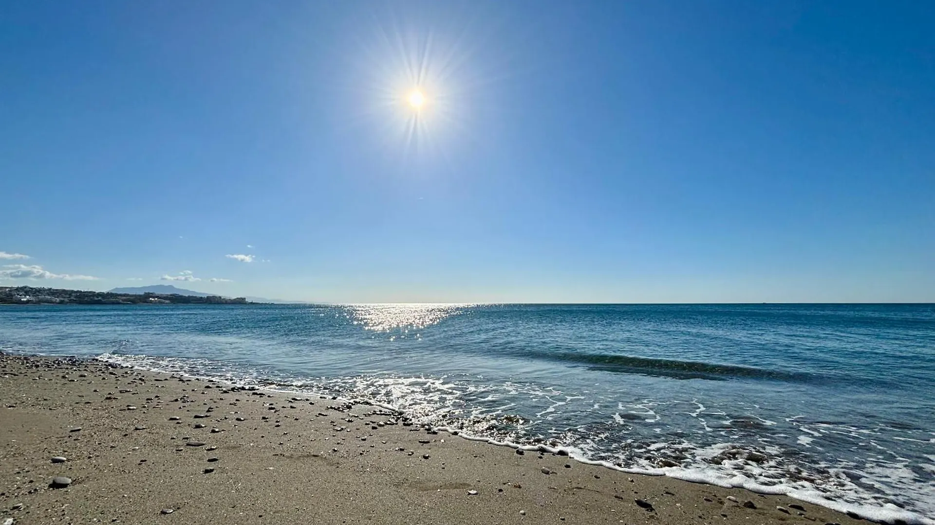Diletta Beach Εστεπόνα